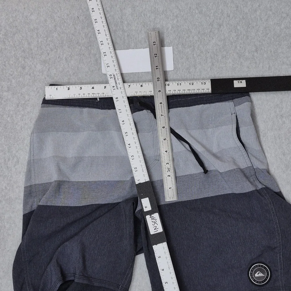 Quiksilver Men Swimwear  32‎ Gray Striped Beach Shorts Zipper 9